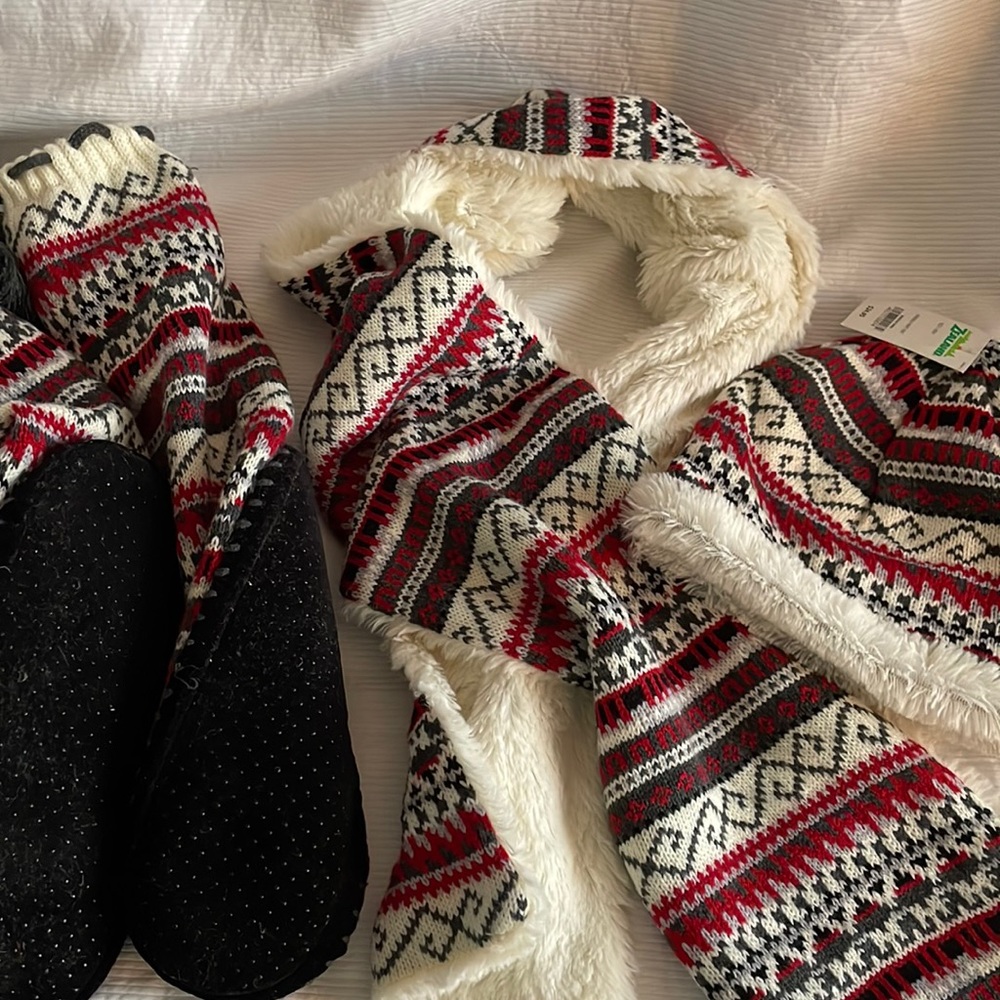 Winter Set ( Hat,Scarf & Sock Slippers)… will sell separately